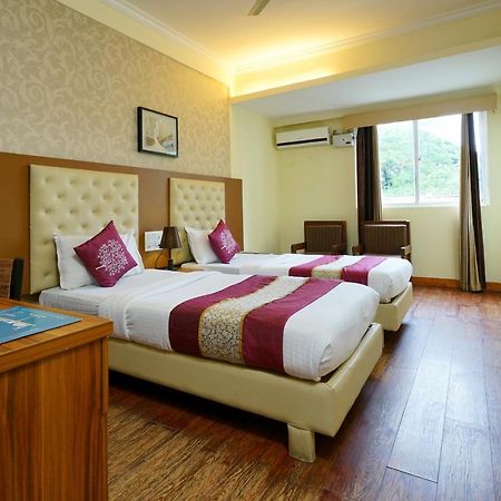 Oyo 1684 Hotel Malabar Inn Calicut Eksteriør billede